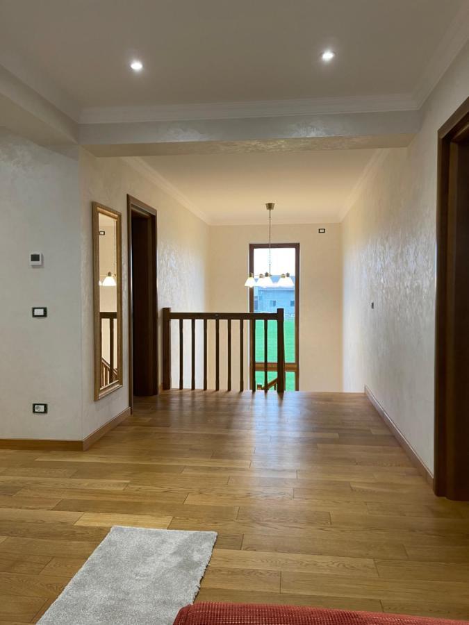 Sunny House Villa Suceava Ngoại thất bức ảnh
